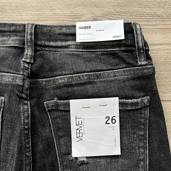 NWT - Vervet - Amber Mid-Rise Skinny Jeans - Picture 4 of 4